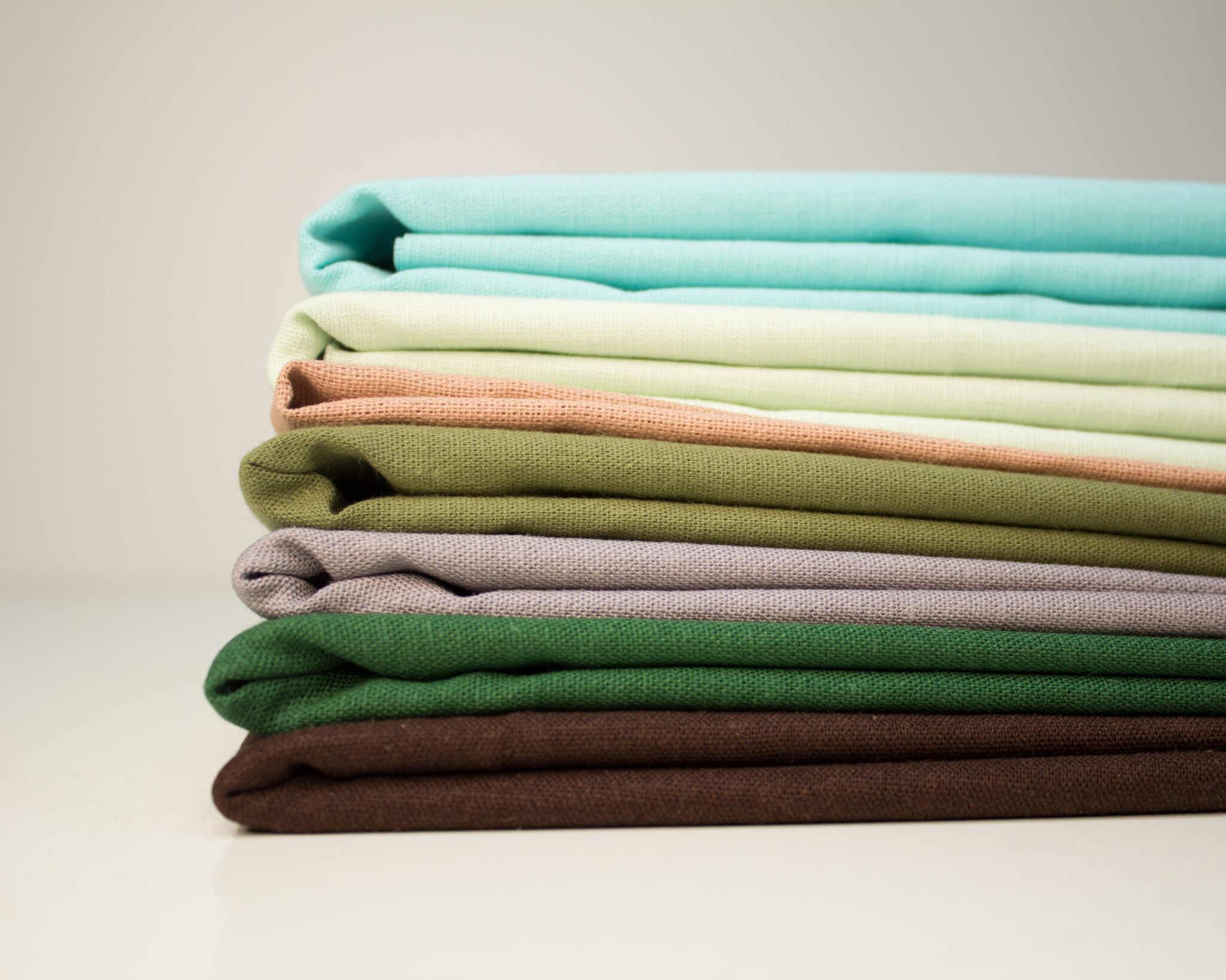 What is Recycled Polyester Fabric? Is it Really Sustainable?