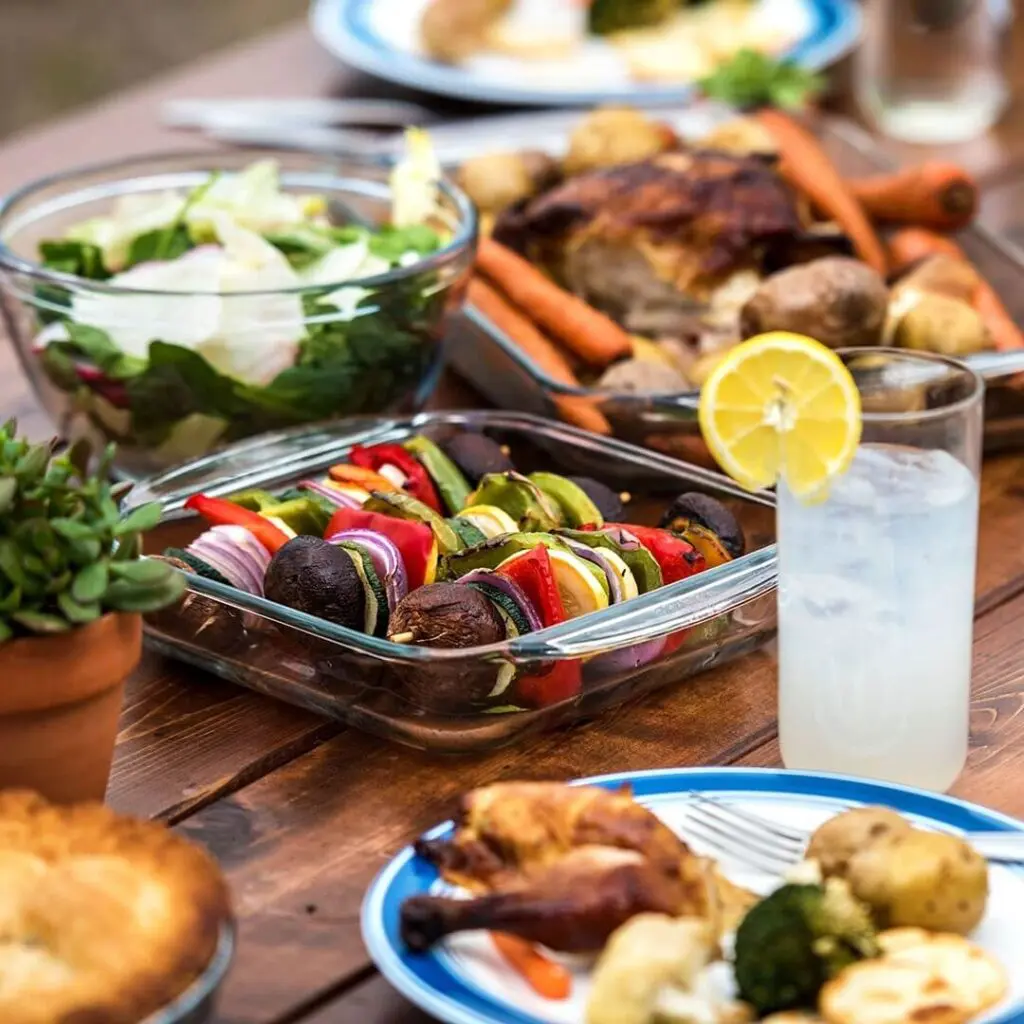 non toxic dinnerwear
